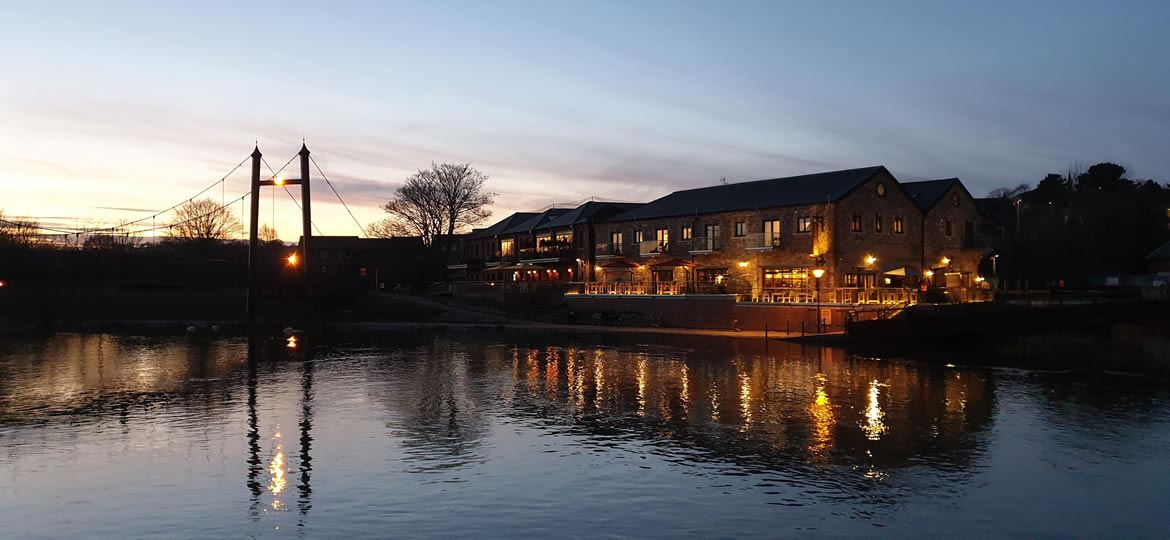 Bridge Over Exeter Quay at N